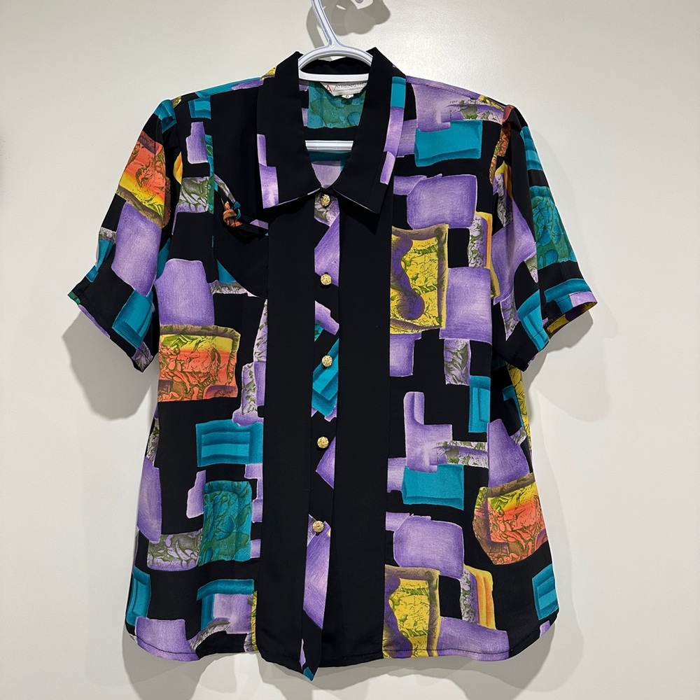 Multicolor Geometric Pattern Women's Button Shirt